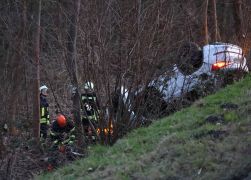 Unfall In Jena Autofahrer Ueberschlaegt Sich 07